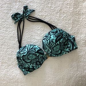NWOT Victoria’s Secret Push-up halter swim top 34C